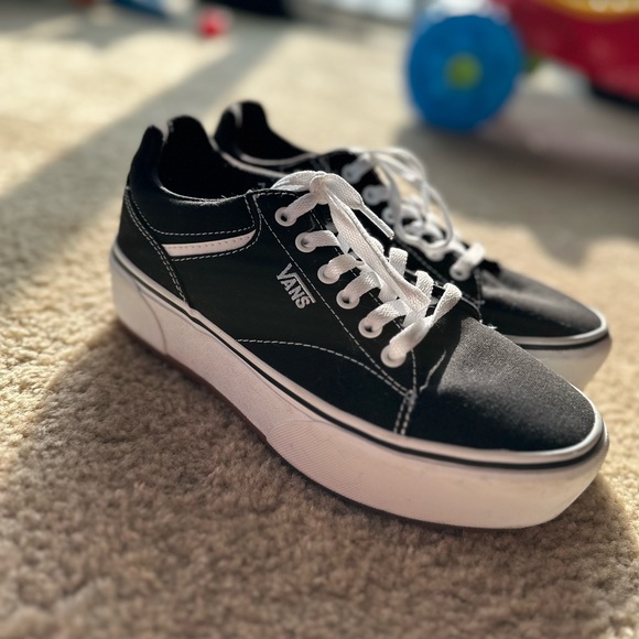 Seldan Platform Vans. Size 8. Worn once - Picture 2 of 2